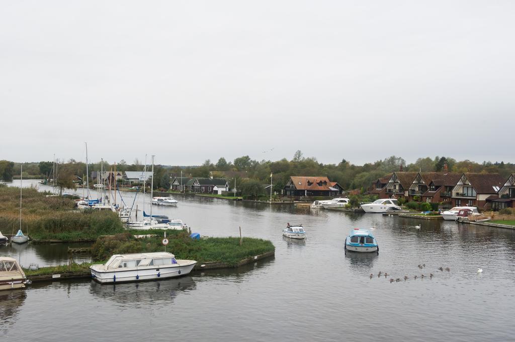 The Swan Inn By Innkeeper'S Collection Horning Esterno foto